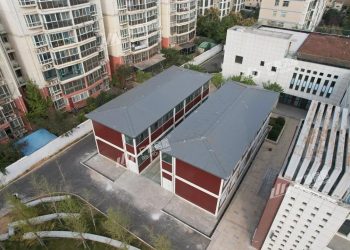 flat-packed-container-house-31