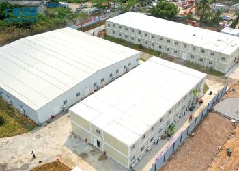 modular-hospital-made-by-flat-packed-container-house-+-steel-structure-2